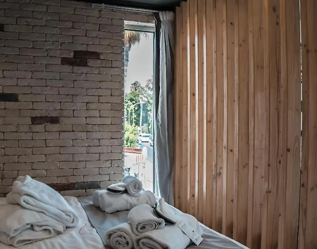 Cosea Living: Seaside Deluxe In Harbour 107b Paphos