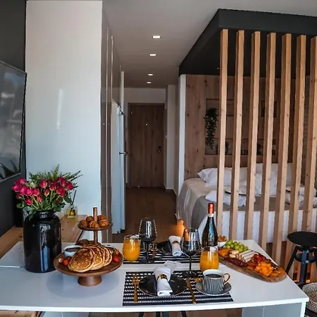 Apartament Cosea Living: Seaside Deluxe In Harbour 107b