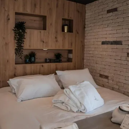 Cosea Living: Seaside Deluxe In Harbour 107b Apartman