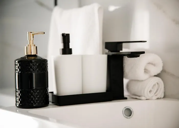 Cosea Living: Seaside Deluxe In Harbour 107b *