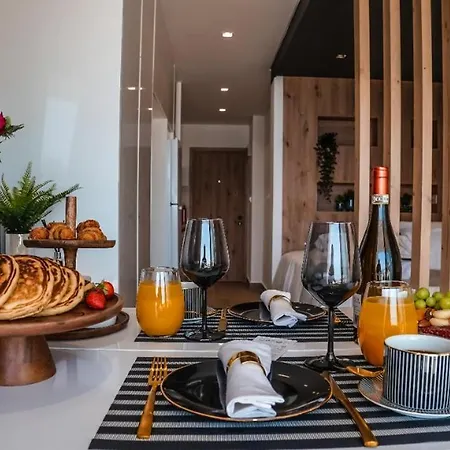 Cosea Living: Seaside Deluxe In Harbour 107b Apartmán